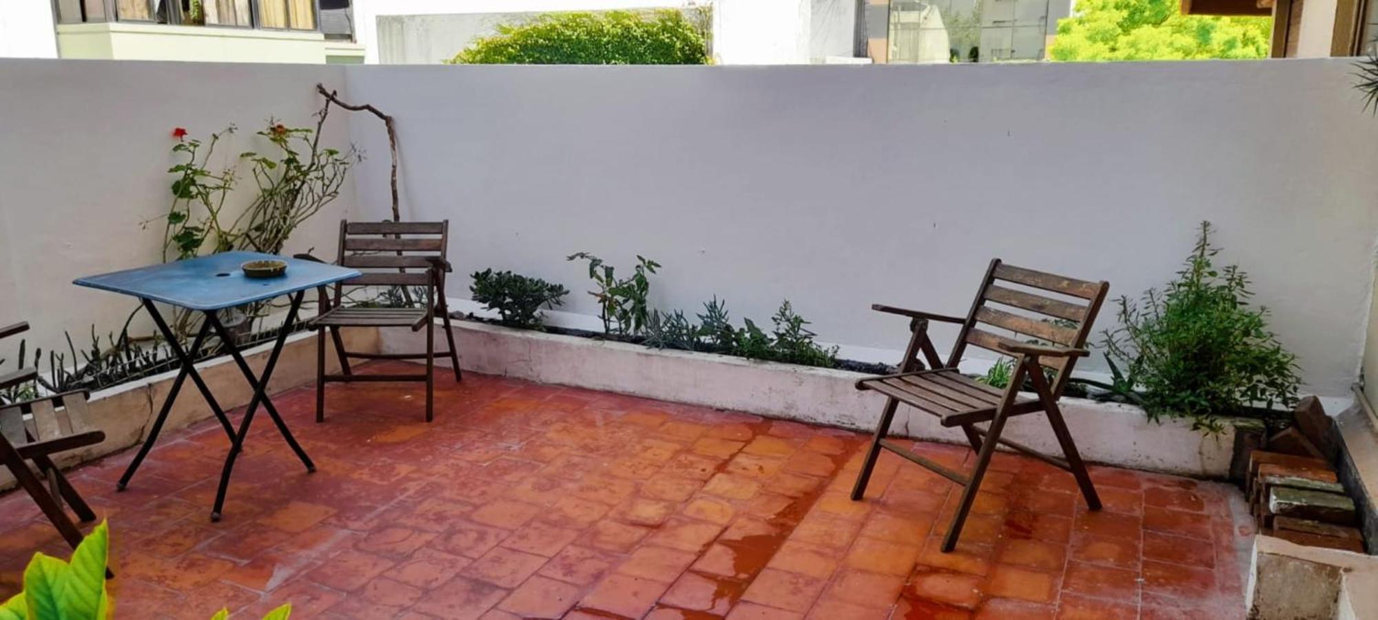Departamento Con Patio Apartamento